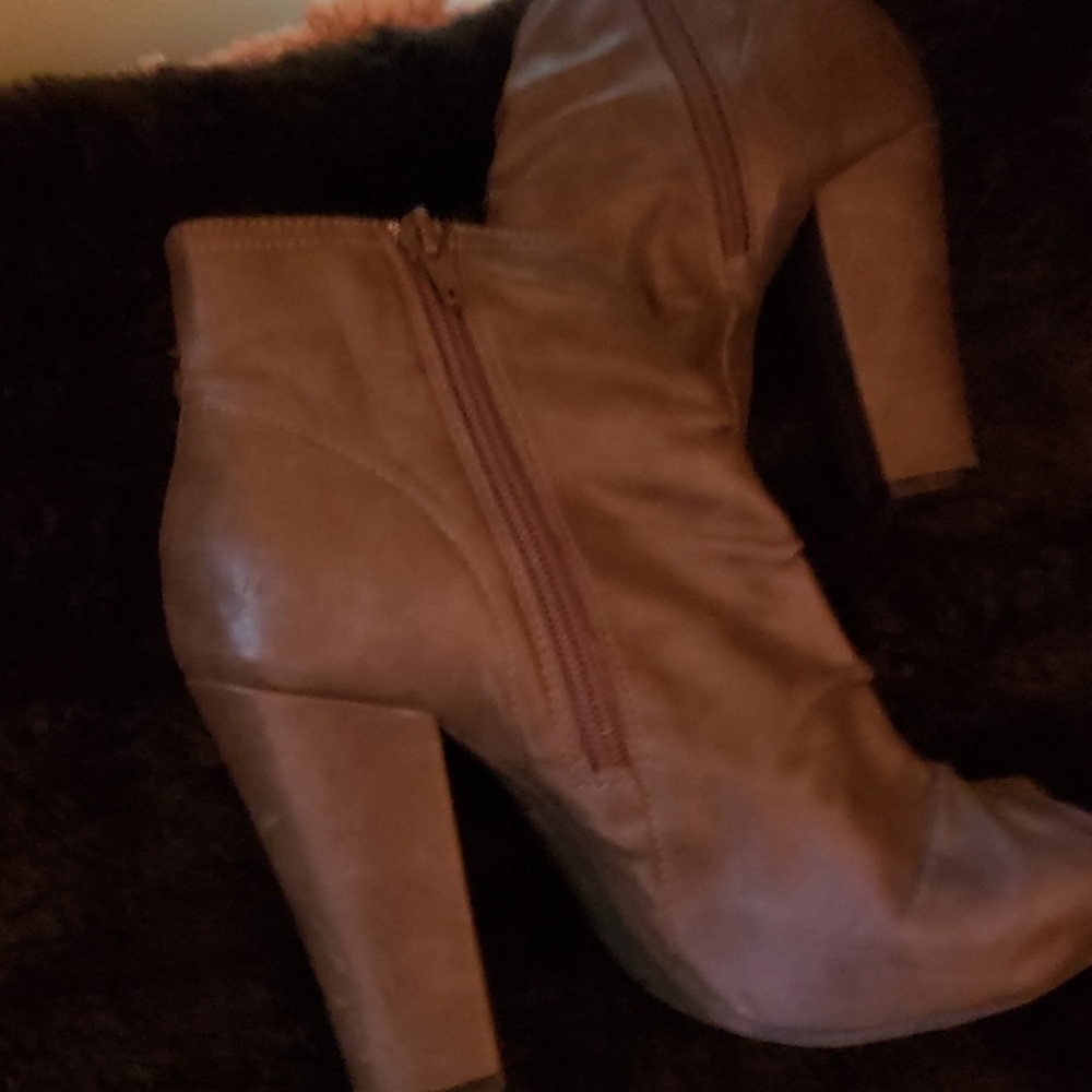 Open Toe Gray Booties - Picture 2 of 3